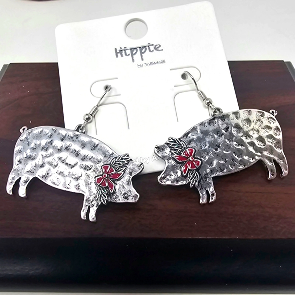 Hippie | Cute Christmas Holiday Dangle Pig Earrings NWT